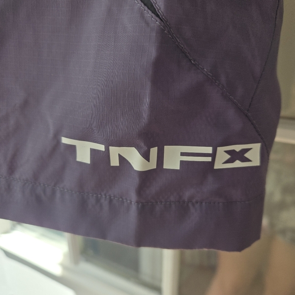 NWT The North Face Size Large Purple Windwall Windchill Athletic Shorts - Picture 12 of 16